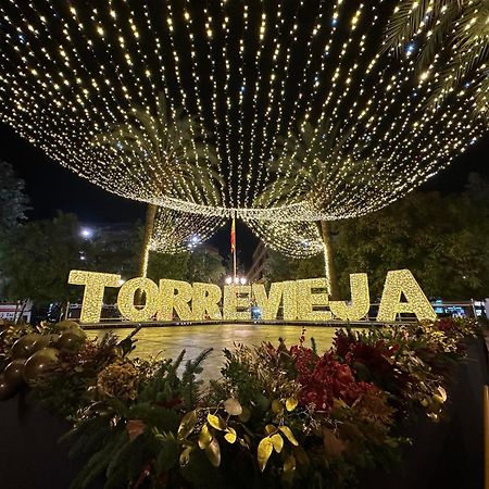 Apartament Montana Torrevieja Eksteriør billede