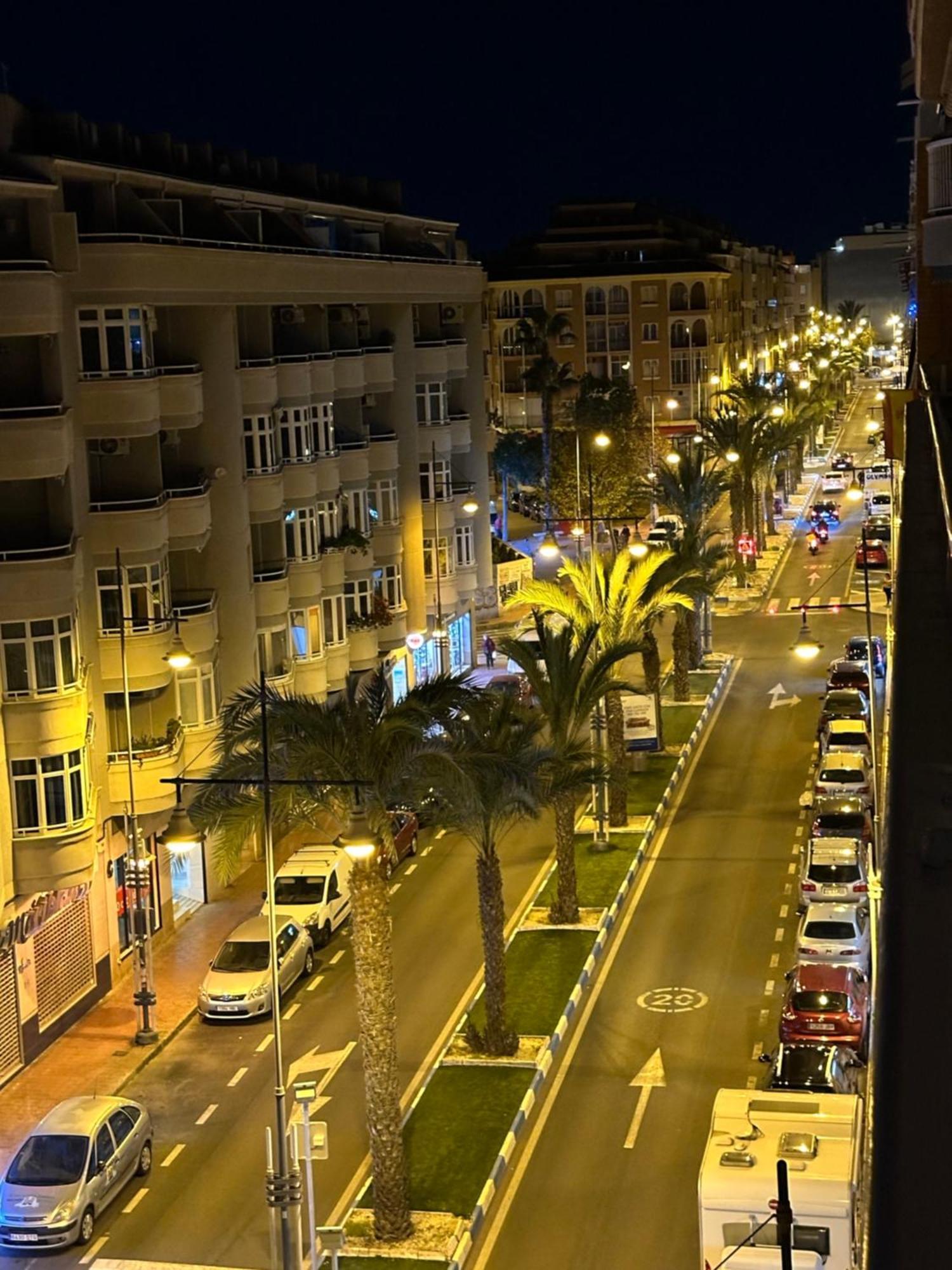 Apartament Montana Torrevieja Eksteriør billede